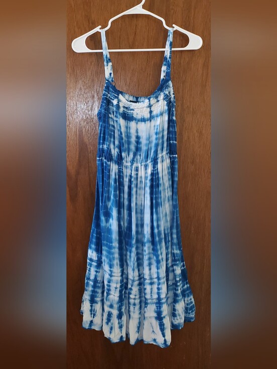 torrid Dresses & Skirts - Torrid Plus Sz 1 Blue Tie-Dye Sundress